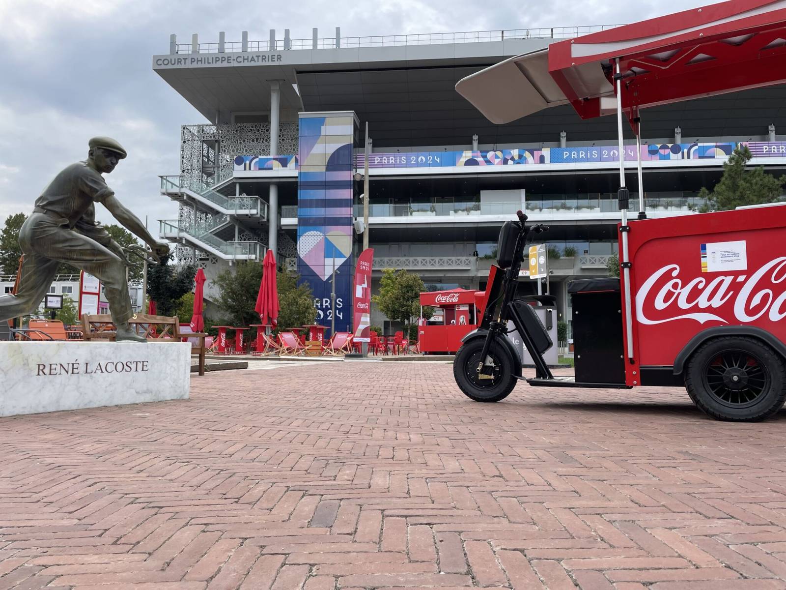 Triporteur Electrique pour site industriel, aéroportuaire, centre commerciaux