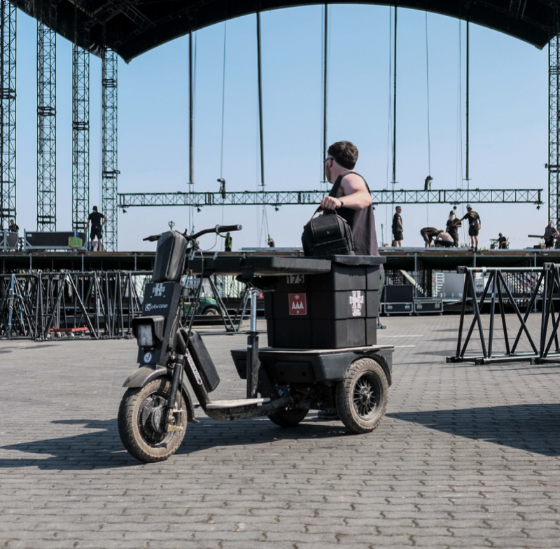 Engin trois roues électrique Cobrane déployé sur site événementiel à Lille (59)